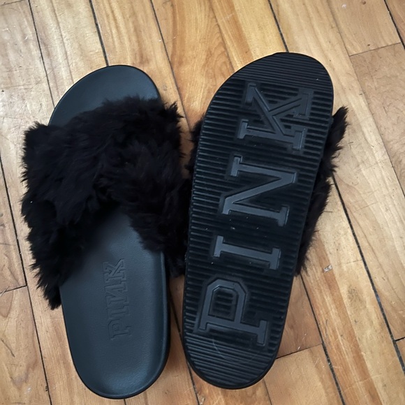 PINK Fur Slides - Picture 2 of 9
